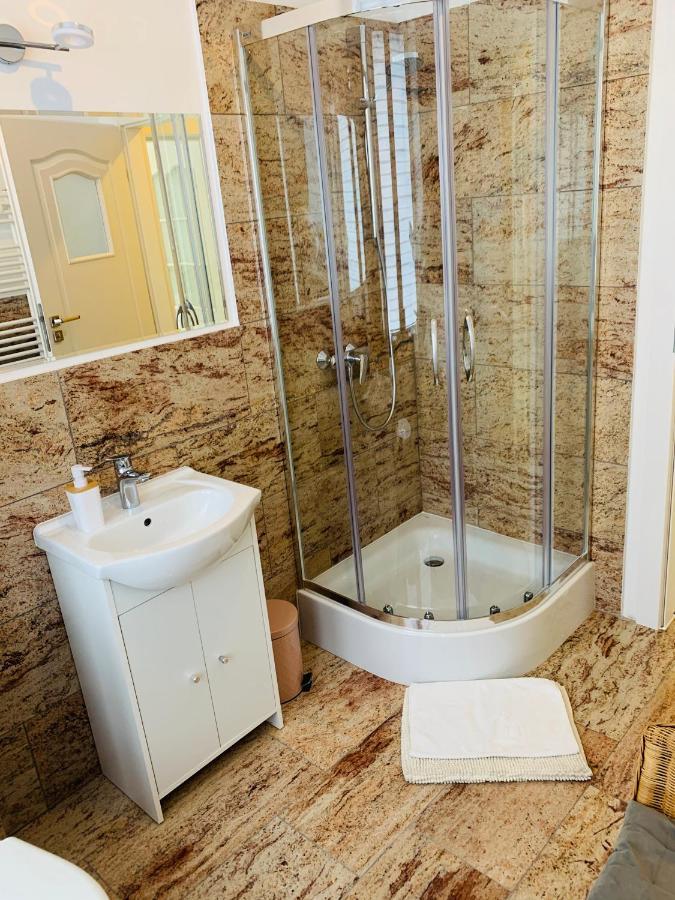 Apartament Walczaka 22 Miejsce Parkingowe Gorzow Wielkopolski Luaran gambar